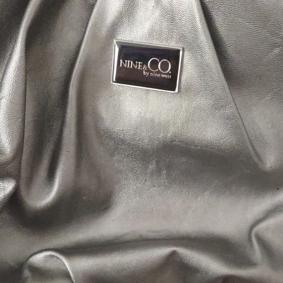 Mystery Purse Box - Picture 3 of 16